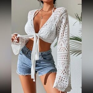 Long sleeve crop top